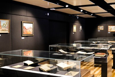 Conference displays of historic Ukrainian Books